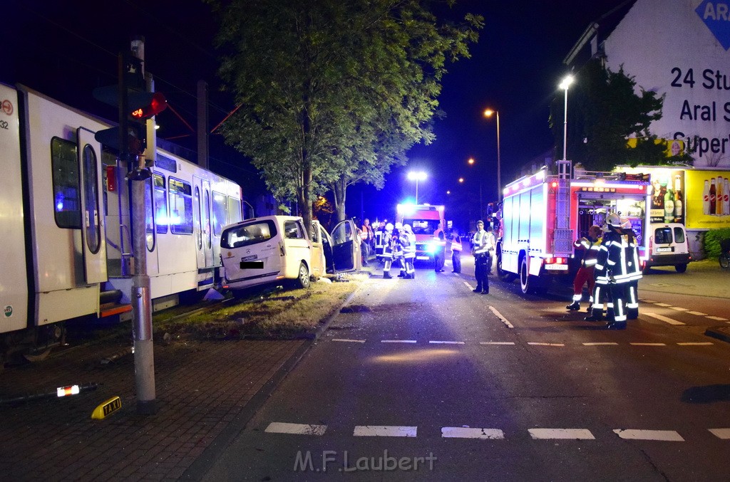 VU PKW Strab Koeln Niehl Amsterdamerstr Friedrich Karlstr P046.JPG - Miklos Laubert